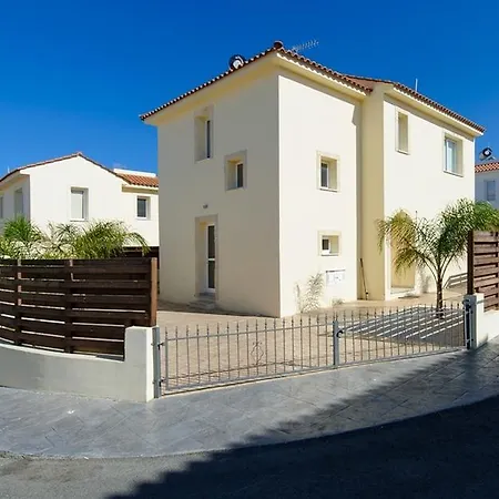 Nadia Holiday home